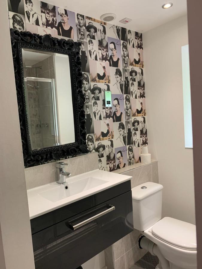 アイアンブリッジ The Malthouse Bed & Breakfast エクステリア 写真