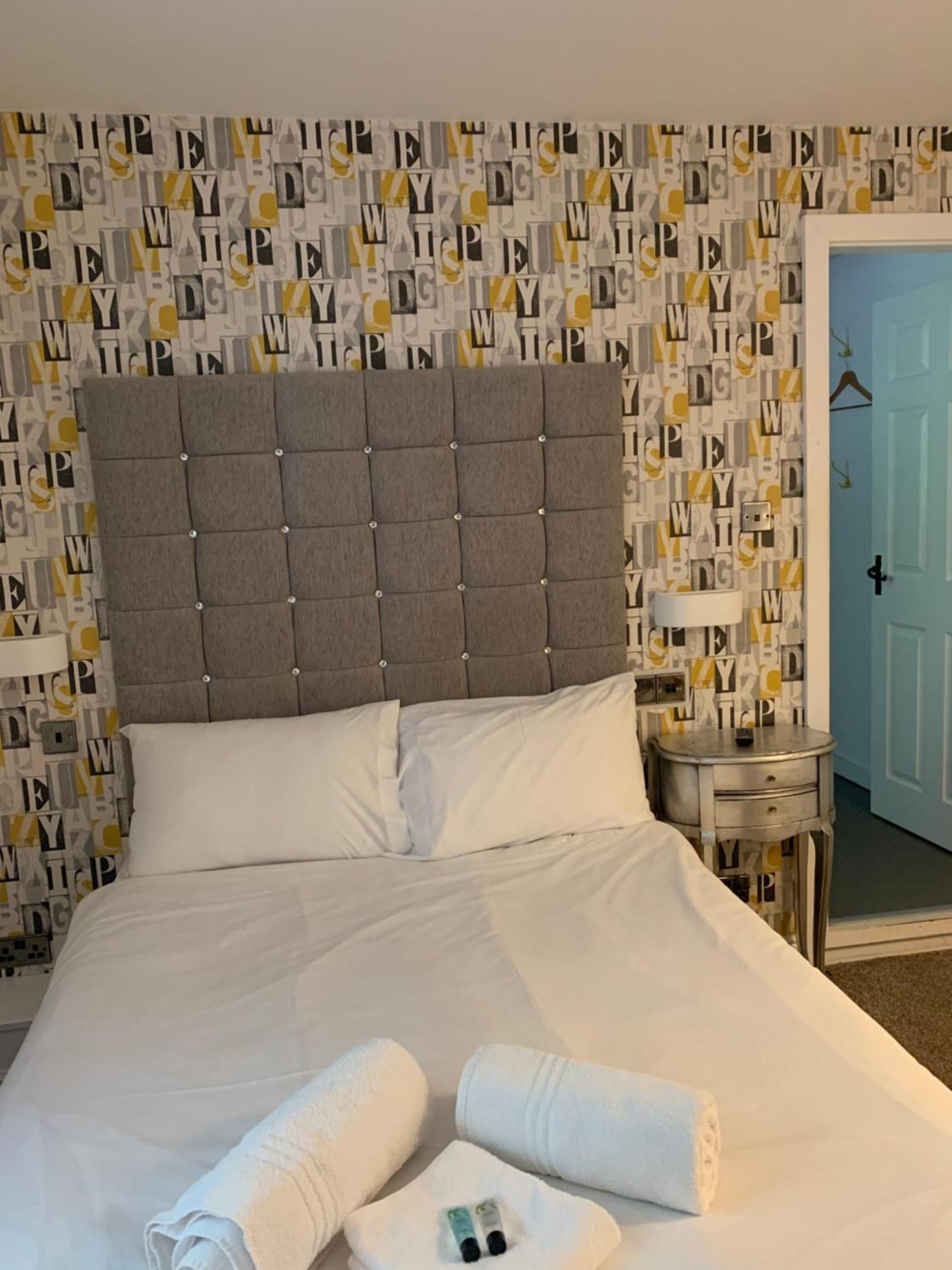 アイアンブリッジ The Malthouse Bed & Breakfast エクステリア 写真