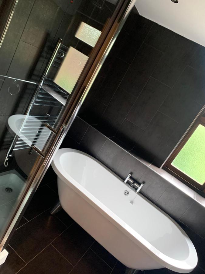 アイアンブリッジ The Malthouse Bed & Breakfast エクステリア 写真
